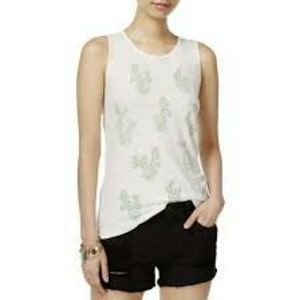 Junk Food Graphic Scoop Neck Tank Top
Cactus
